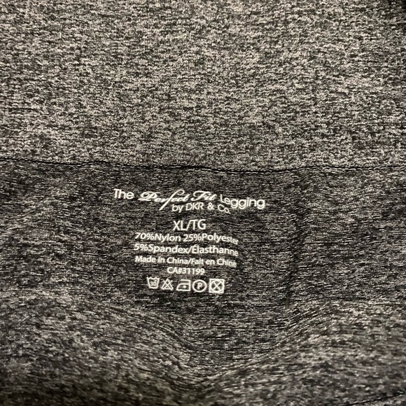 Stretchy, dark, grey leggings - Picture 2 of 2